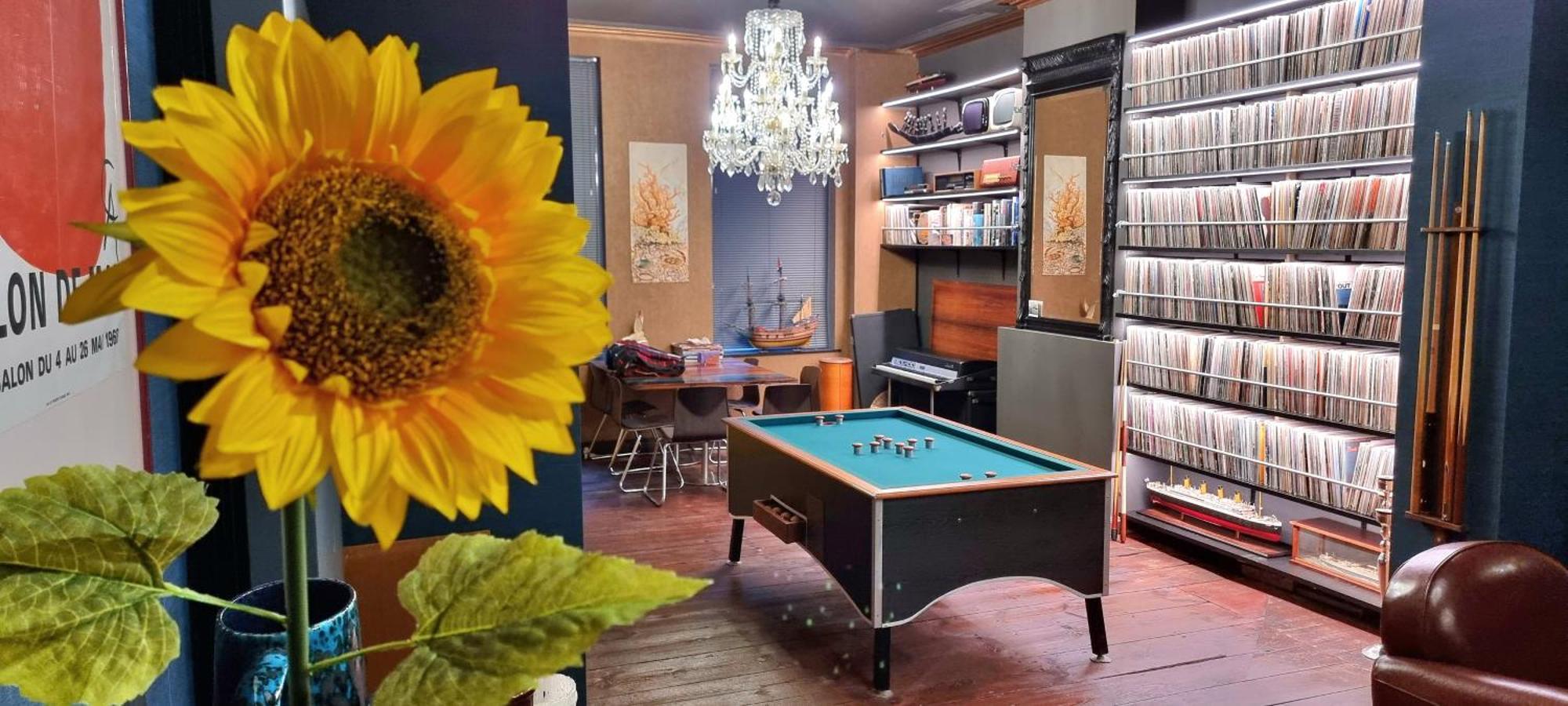 Logies La Chevre Folle - Lodging & Cooking In Style With Shared Kitchen Oostende Exterior foto